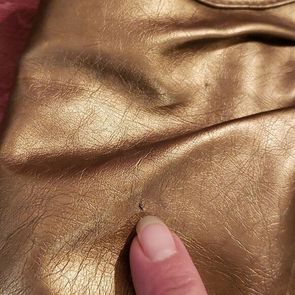 VNTG Goldtone Clutch Handbag - Picture 8 of 12